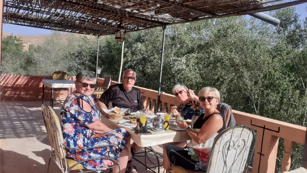 Hotel Kasbah Ait Arbi Ait Ougliff Esterno foto
