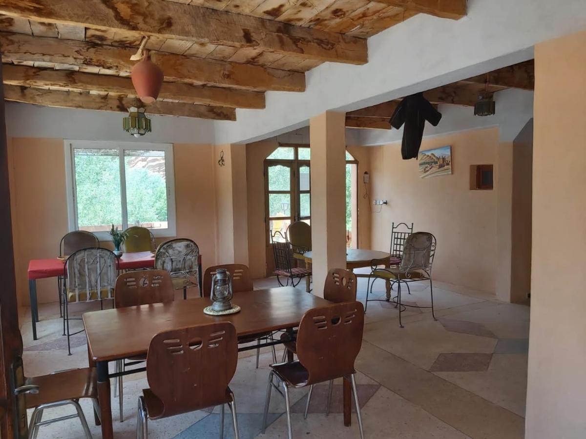 Hotel Kasbah Ait Arbi Ait Ougliff Esterno foto
