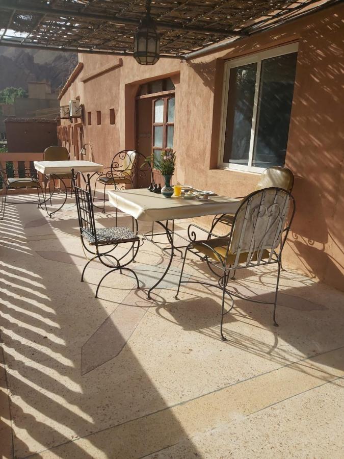 Hotel Kasbah Ait Arbi Ait Ougliff Esterno foto
