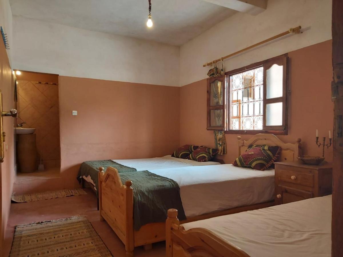 Hotel Kasbah Ait Arbi Ait Ougliff Esterno foto