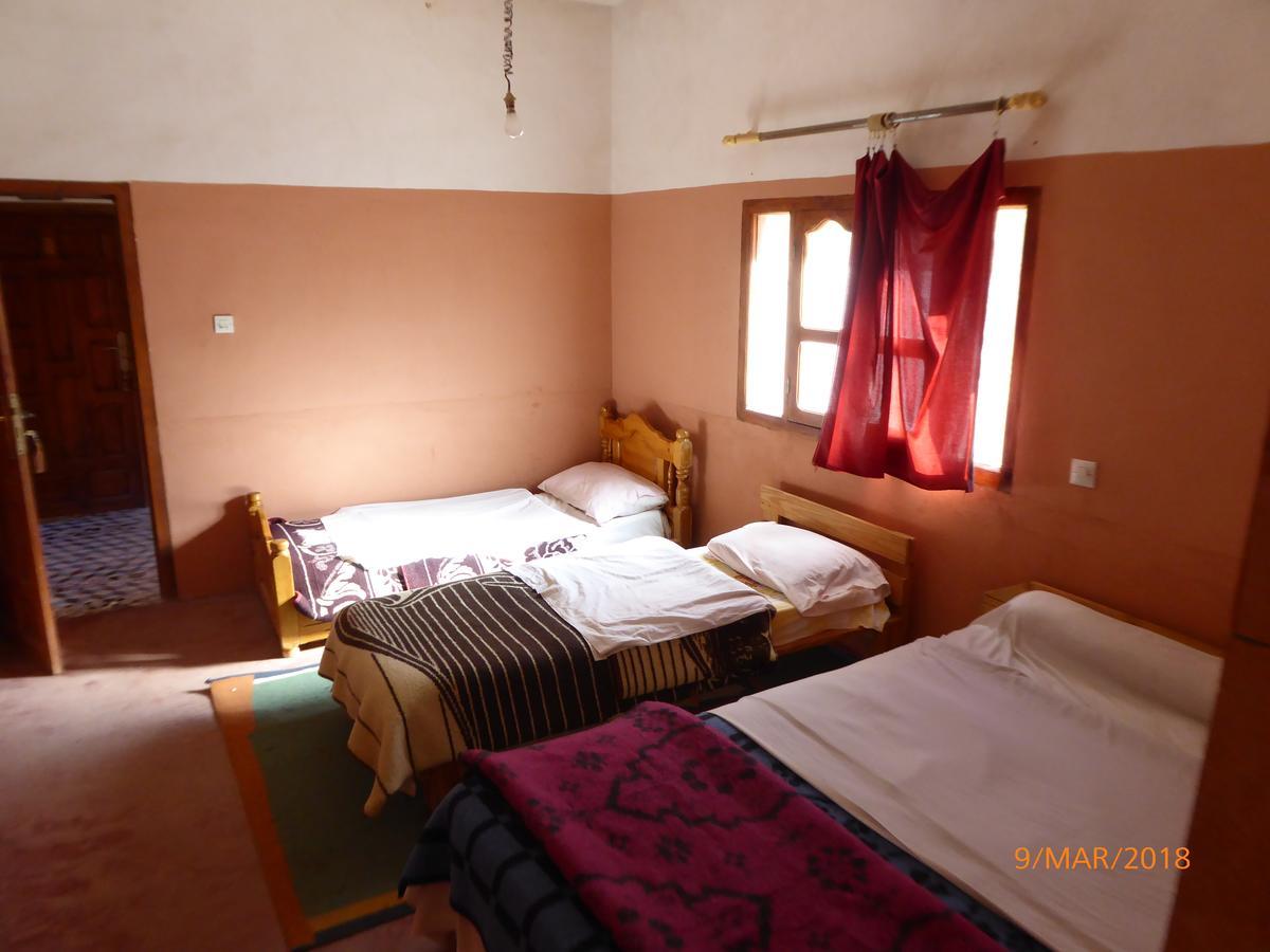 Hotel Kasbah Ait Arbi Ait Ougliff Esterno foto