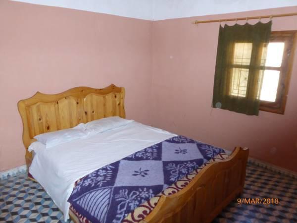 Hotel Kasbah Ait Arbi Ait Ougliff Esterno foto