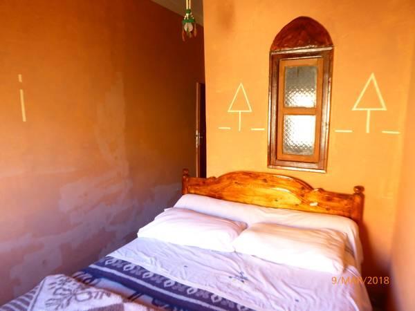 Hotel Kasbah Ait Arbi Ait Ougliff Esterno foto